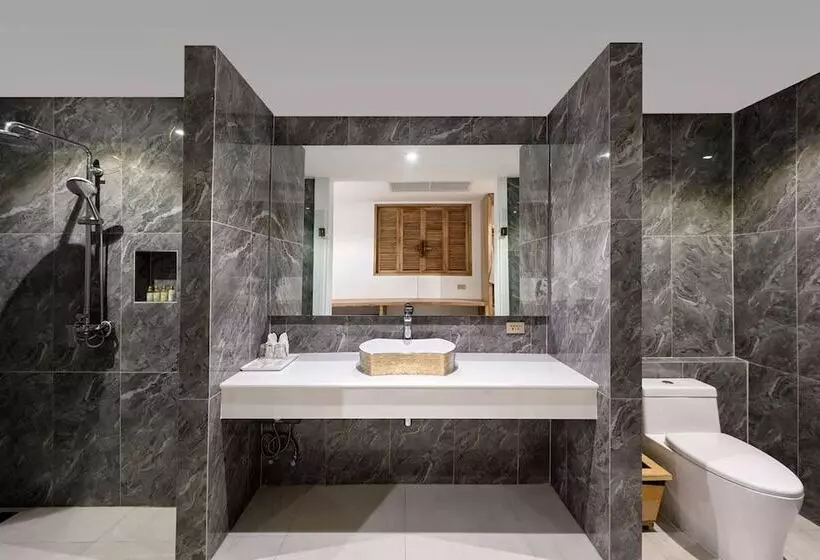 Hotelli Royal Yao Yai Island Beach Resort