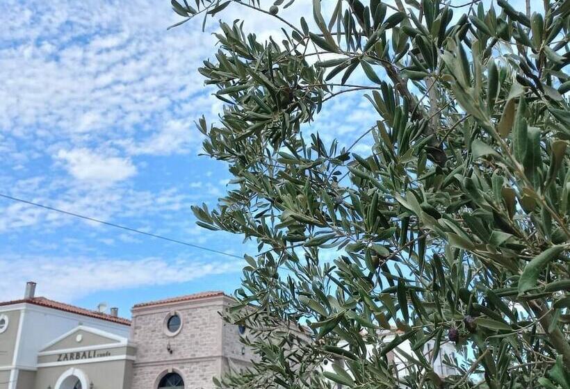 هتل Zarbalı Cunda