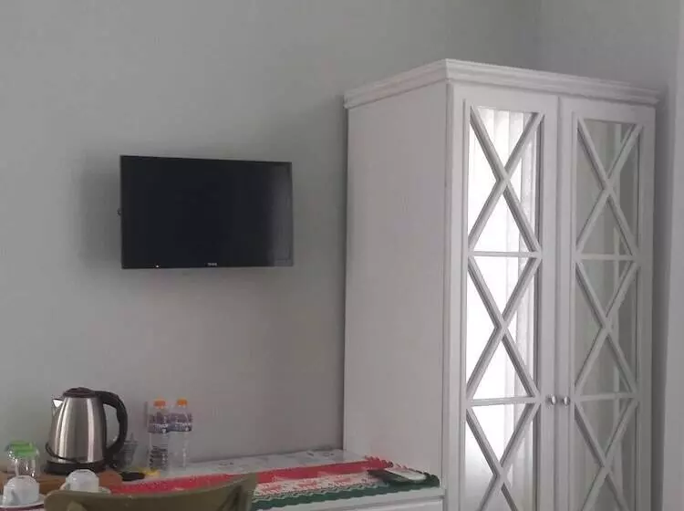 ホテル Zarbalı Cunda