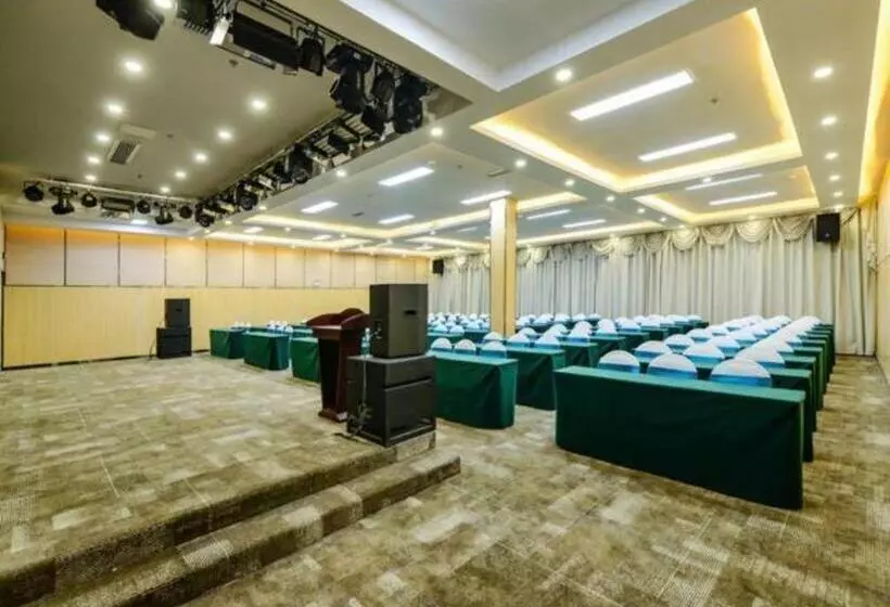 Echarm Hotel Guiyang Longdongbao International Airport Outlets