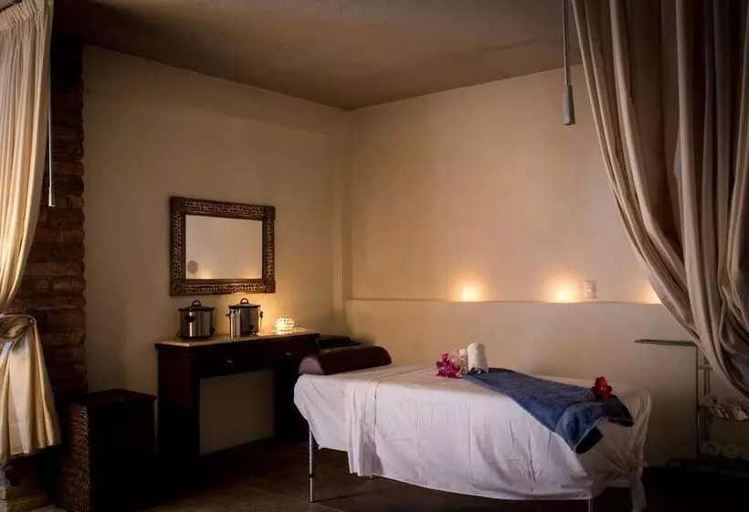 ホテル Hacienda San Cristobal