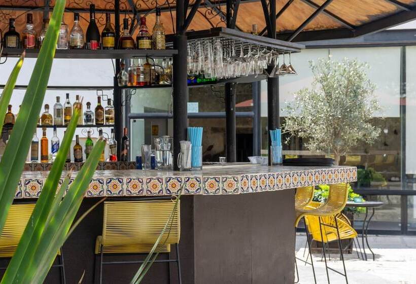 فندق Hacienda San Cristobal