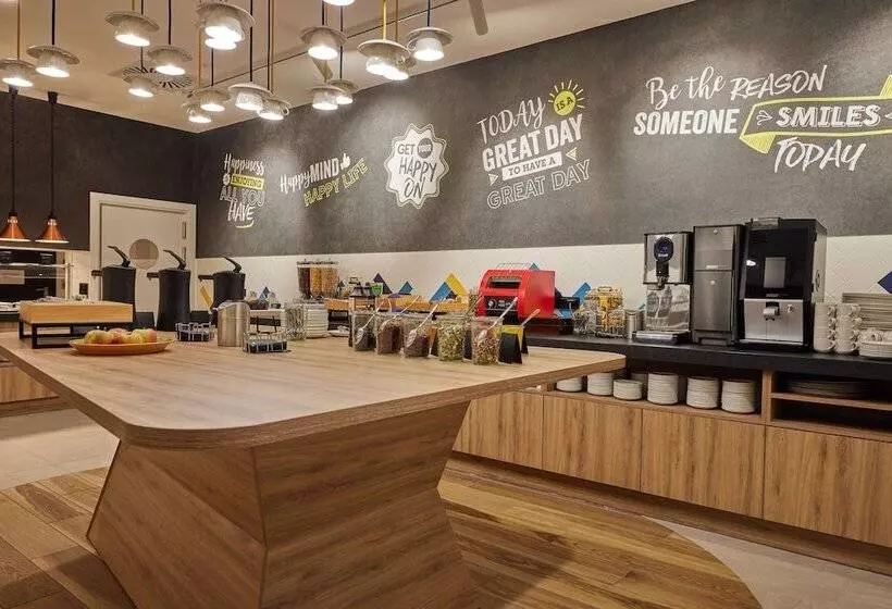 Hotelli Hampton By Hilton Poznań Swarzędz