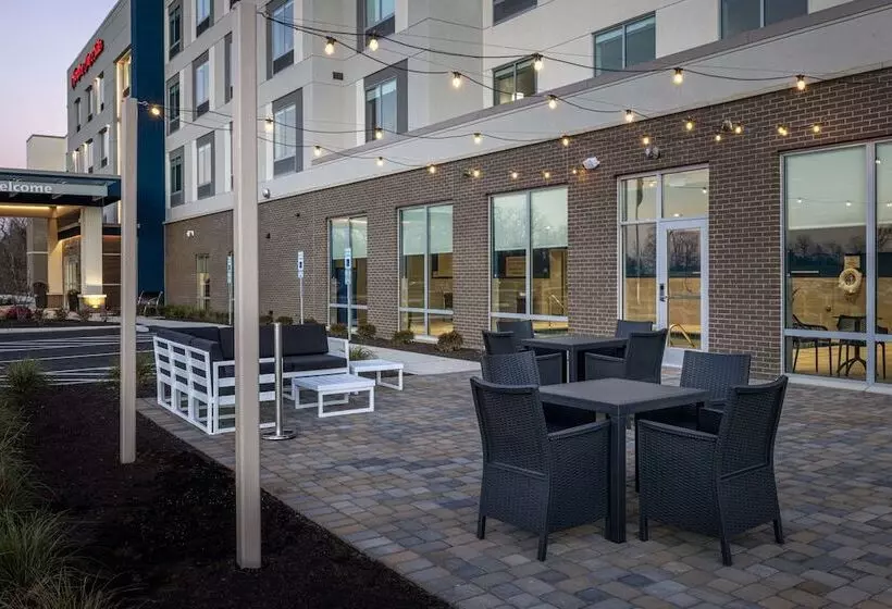 Hotelli Hampton Inn & Suites Cincinnati West