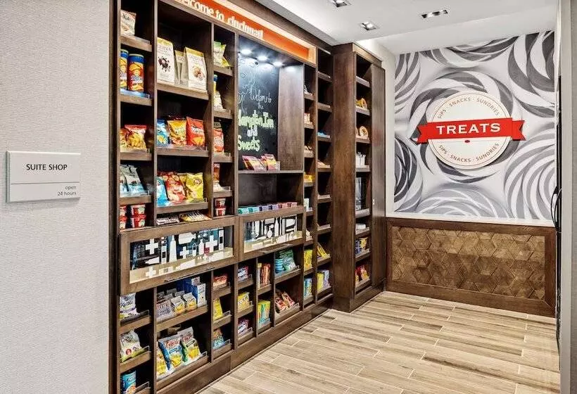 Hotelli Hampton Inn & Suites Cincinnati West