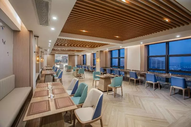 ホテル Ramada By Wyndham Huangshi Huangshigang