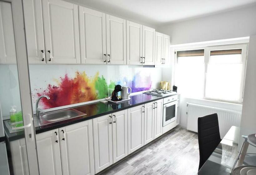 Luxury Mall 04 Apartment