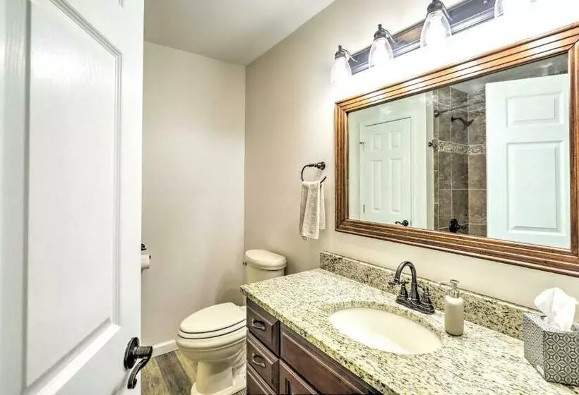Pet Friendly Retreat Less Than 5 Mi To Bastrop Lake!