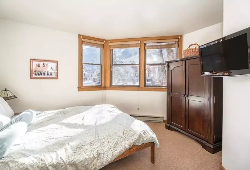 Plunge A By Avantstay Stunning Views & A Block From Lift #7