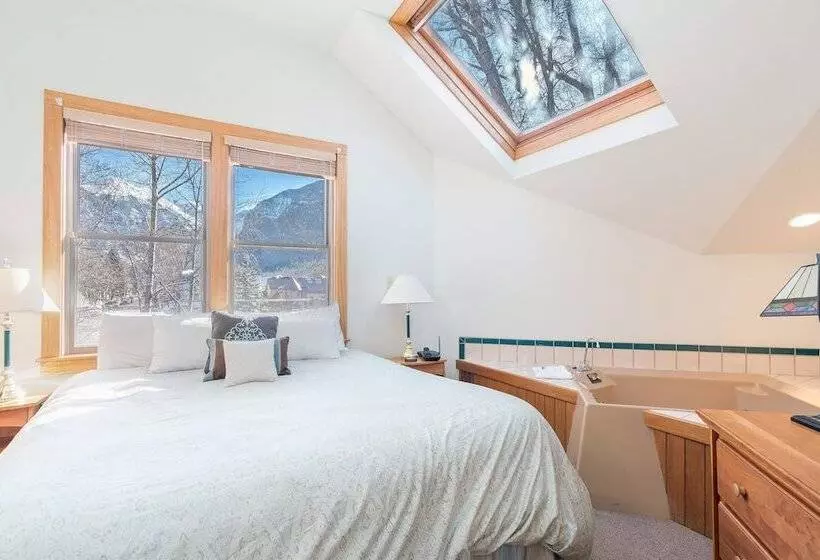 Plunge A By Avantstay Stunning Views & A Block From Lift #7