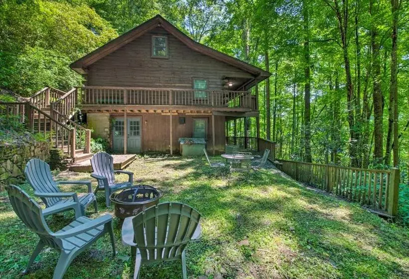 Secluded Waynesville Cabin Deck, Grill And Fire Pit