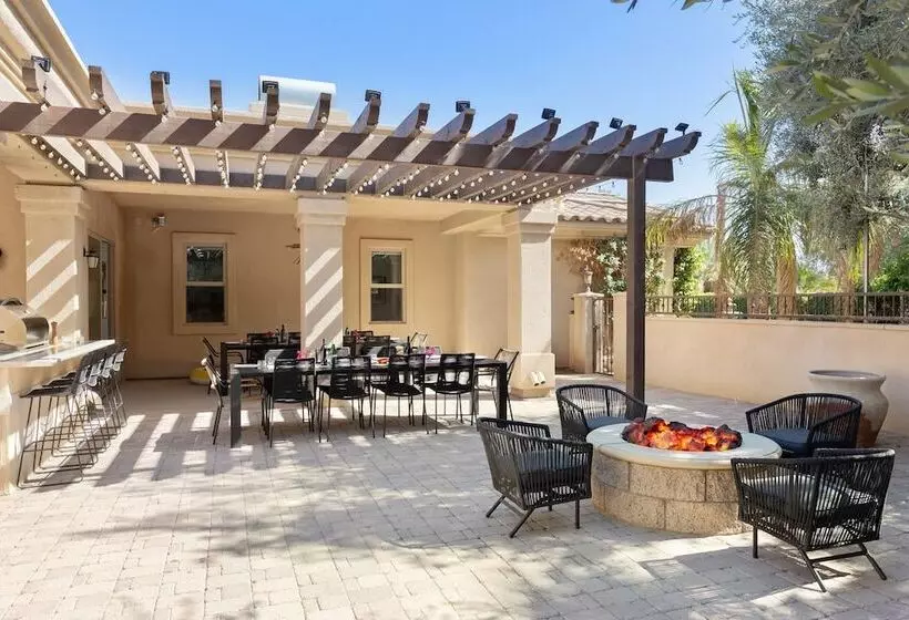 The Date Palm Estate By Avantstay Luxurious Private Retreat!