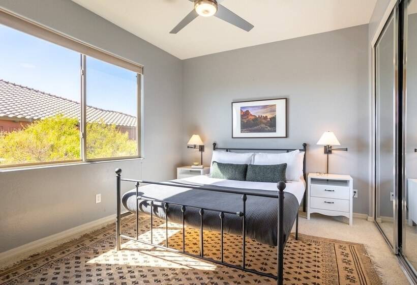 Aviano By Avantstay Phoenix Is Calling W Pool Hot Tub Game Room