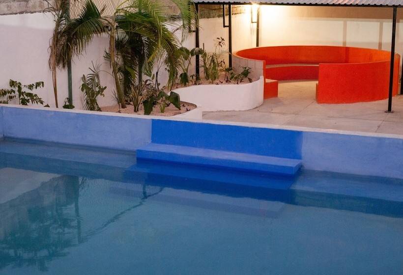 ホテル Coco Hostel