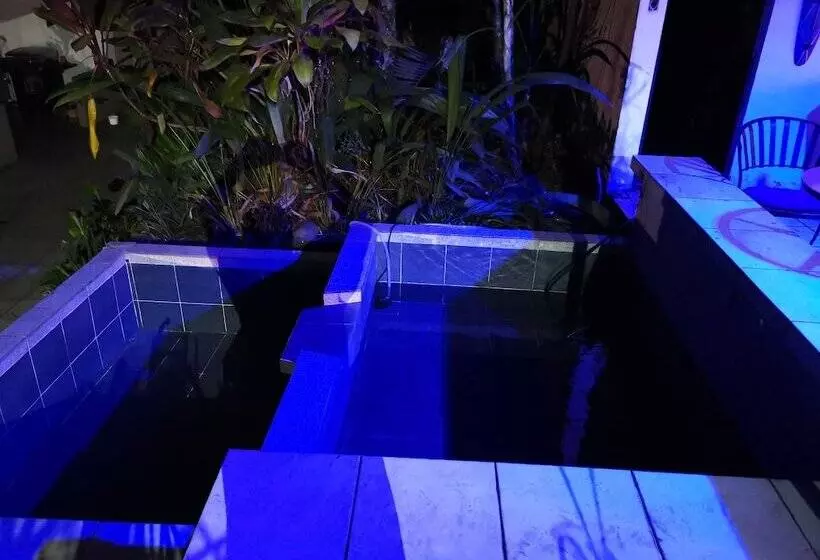 هتل Dream House Escazu