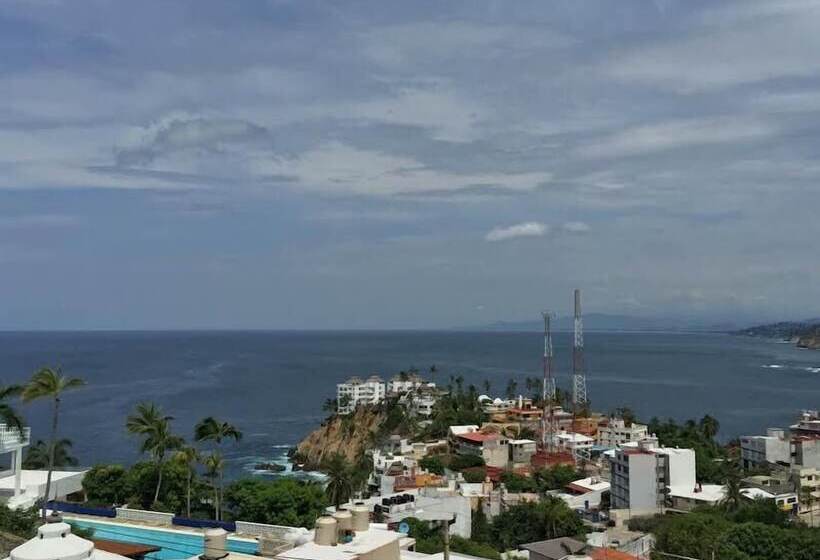 בית מלון כפרי Villas Luna Marina