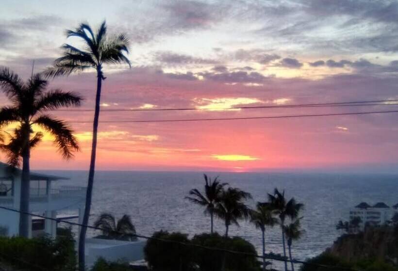 בית מלון כפרי Villas Luna Marina