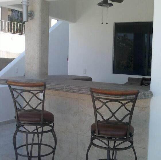 בית מלון כפרי Villas Luna Marina