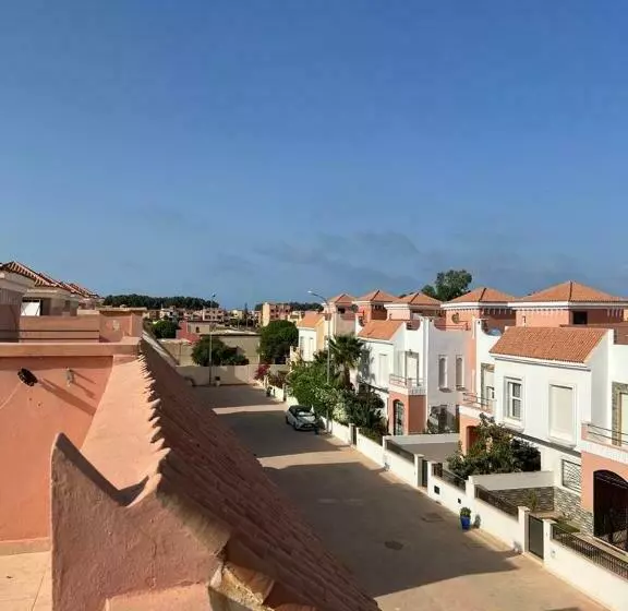 Maison Du Bonheur En Bord De Mer Avec Piscine