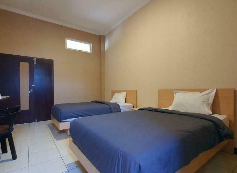 بنسيون Candi Panggung Family Guest House Syariah