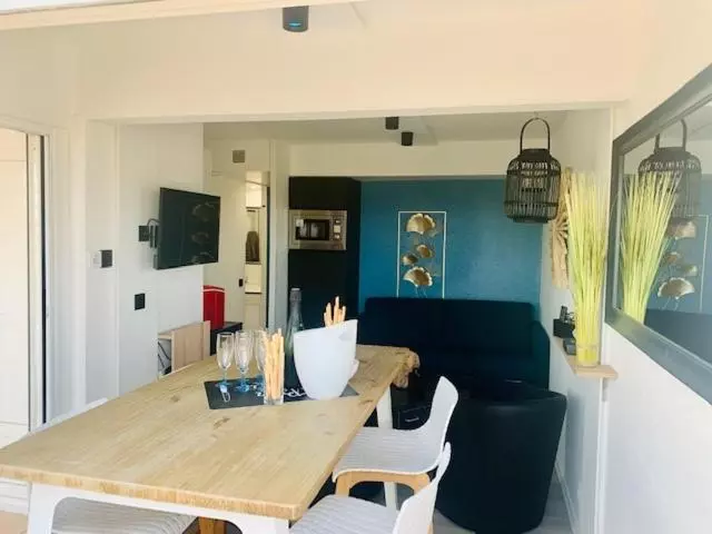 Appart Vue Mer Coursive 2 Chambres Naturiste