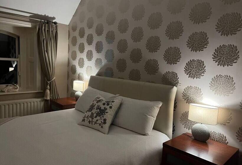 Beautiful Countryside House With Jacuzzi Close To Dublin City