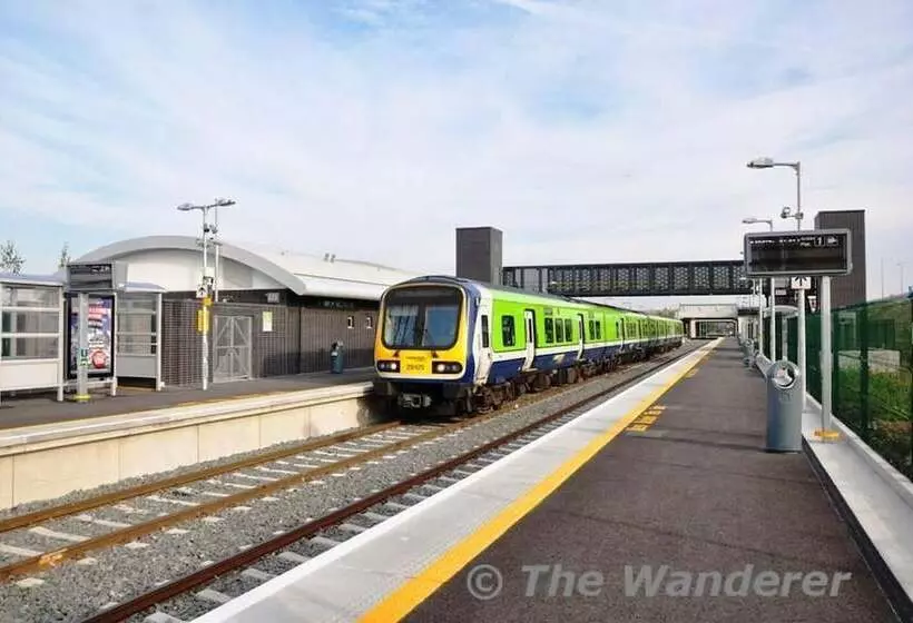 Beautiful Countryside House With Jacuzzi Close To Dublin City