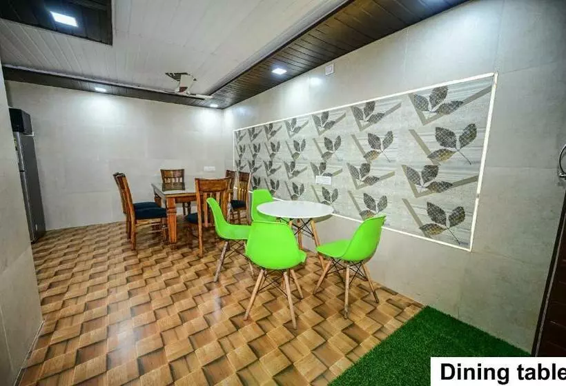 F9 Villa