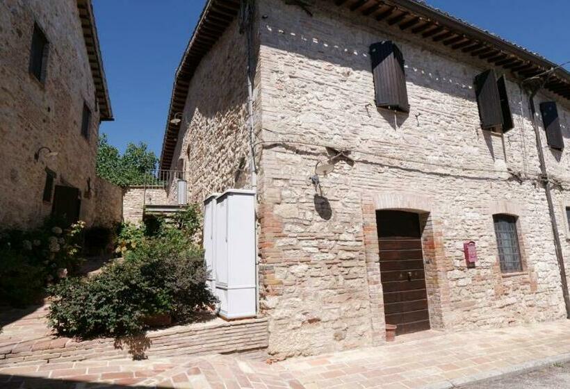 Borgo De  Varano By Hotel I Duchi