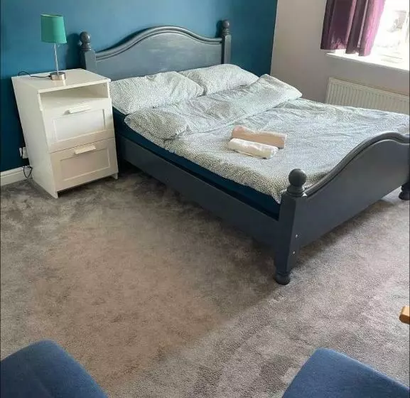 پانسیون Mia Property