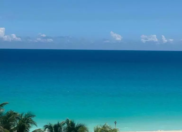 Solymar Beach Condos