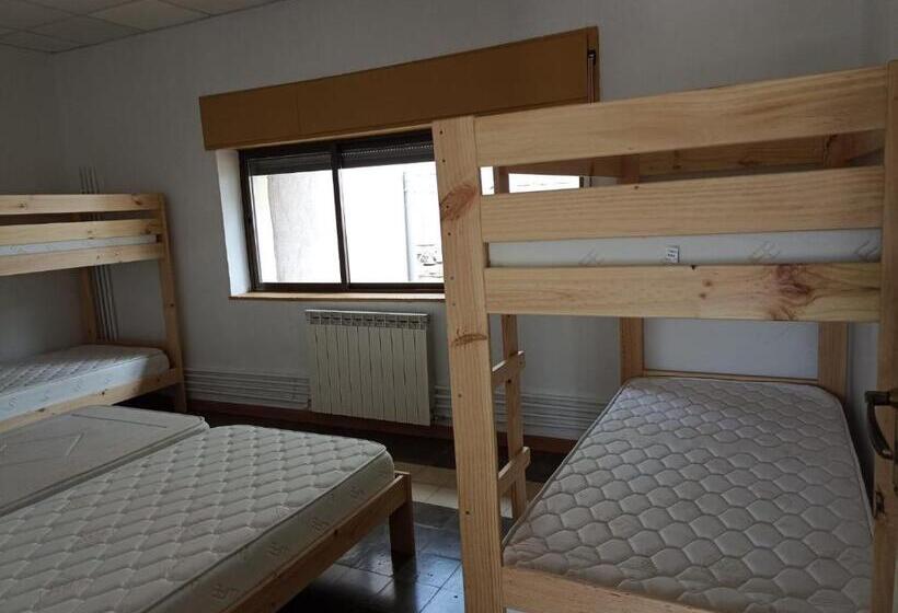 Albergue De Siresa
