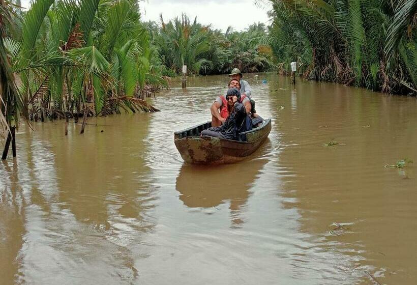 هتل Coco Happy Farm