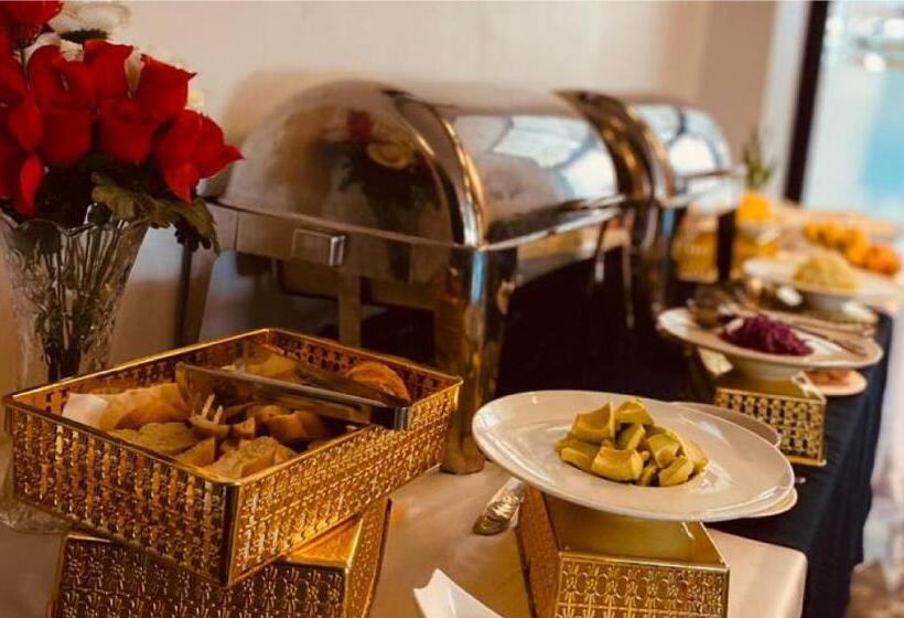 هتل Hôtel Vendôme Douala