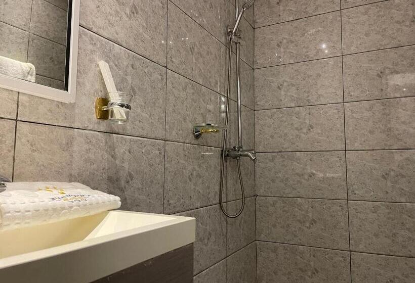 هتل Hôtel Vendôme Douala