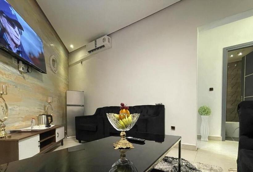 هتل Hôtel Vendôme Douala