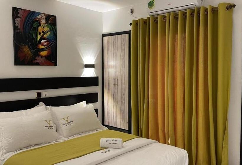 هتل Hôtel Vendôme Douala