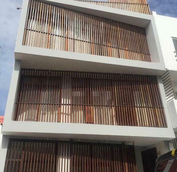 پانسیون Casa De Poço Guest House And Gallery