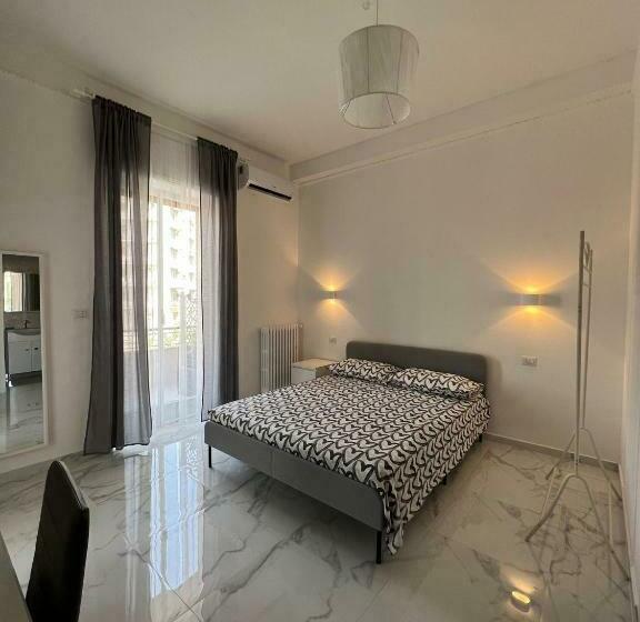 پانسیون Queens Jazz