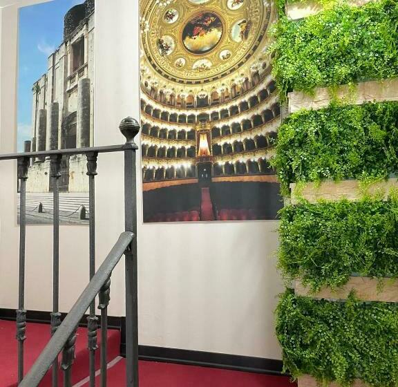 تختخواب و صبحانه Storico17