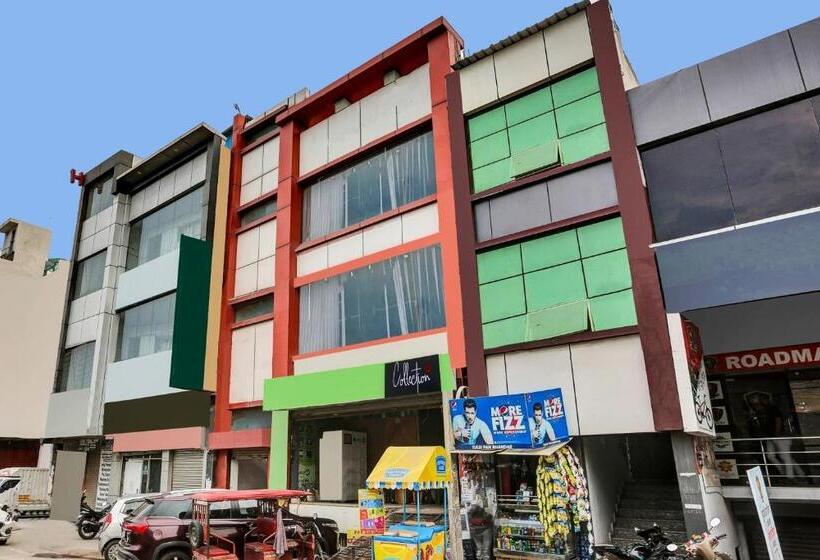 Hotel Flagship Imperial Residency Near Dashrath Puri Metro Station