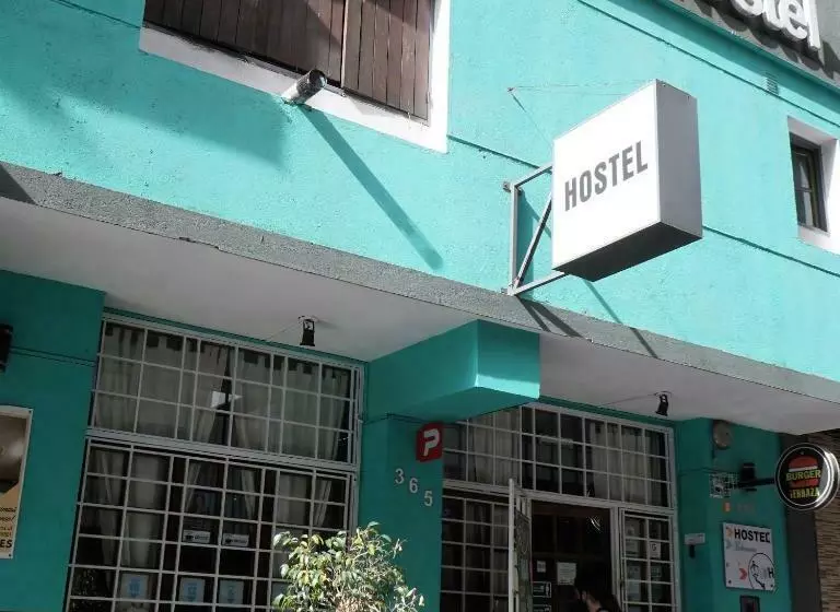 هتل Hostel Spa Mediterranea