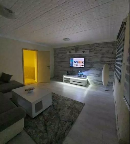 Apartment Center 23
