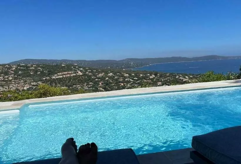 Aamiaismajoitus (B&B) Villa Cacharelle Vue Mer Piscine