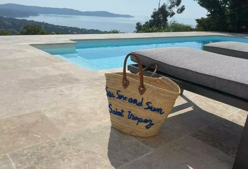 Aamiaismajoitus (B&B) Villa Cacharelle Vue Mer Piscine