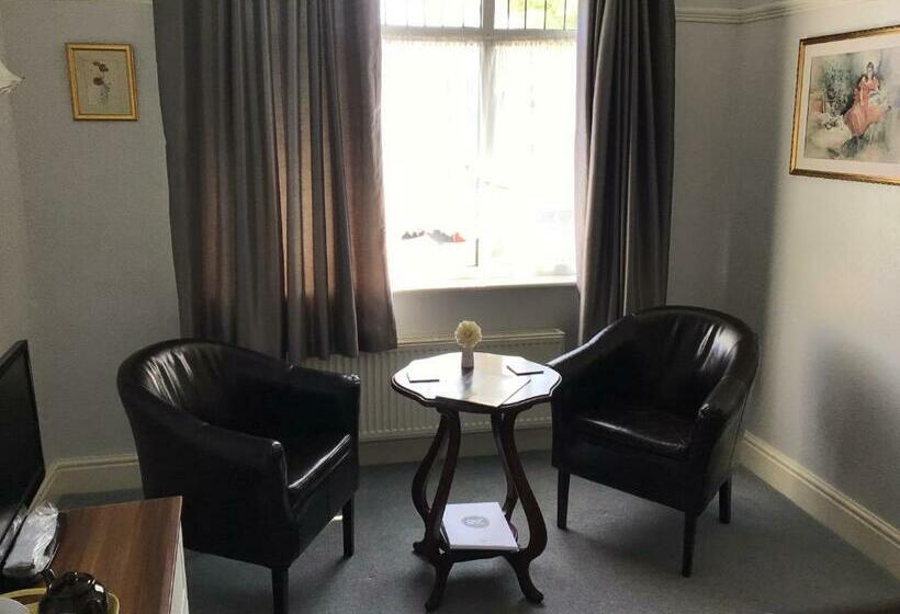 مبيت وإفطار Southbourne Guest House