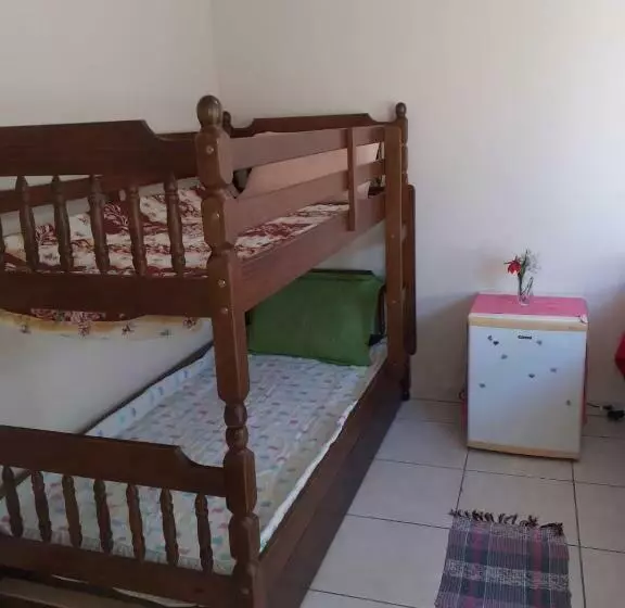 Casa Confortável Com Excelente Localização
