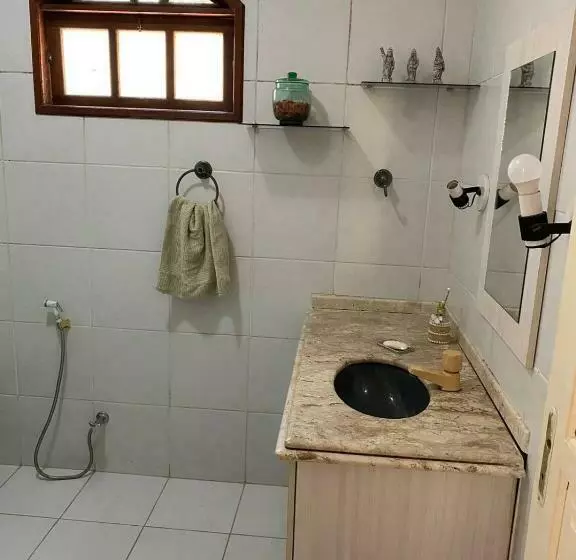 Casa Confortável Com Excelente Localização