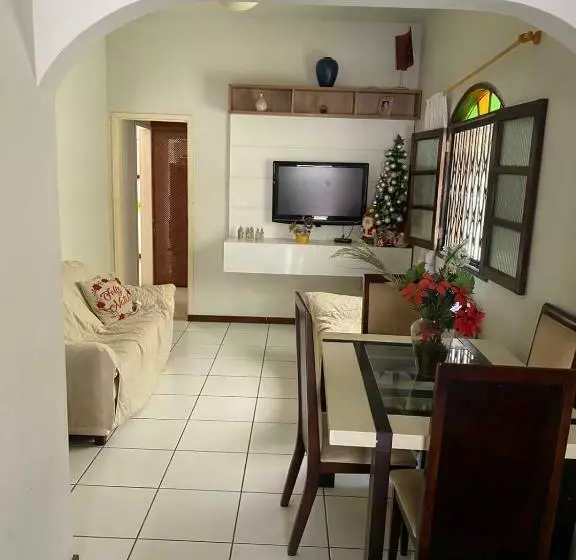 Casa Confortável Com Excelente Localização