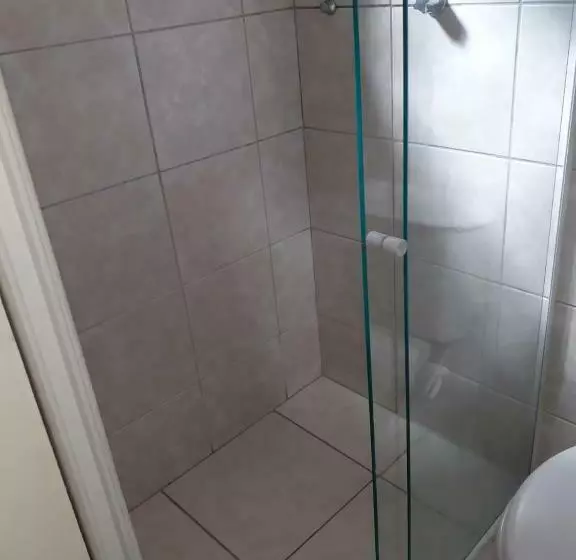 Casa Confortável Com Excelente Localização